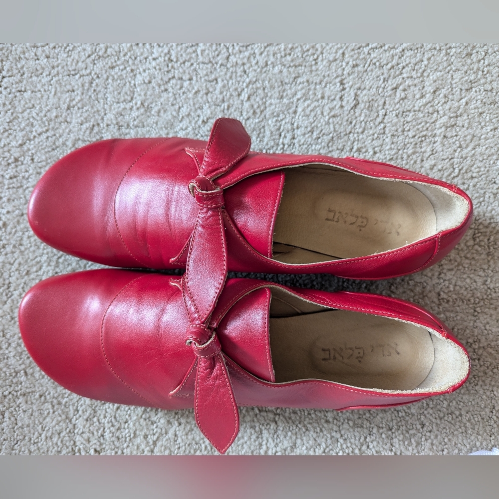 Adi Kilav Red Handmade Dress shoes with Interchangeable bows 42